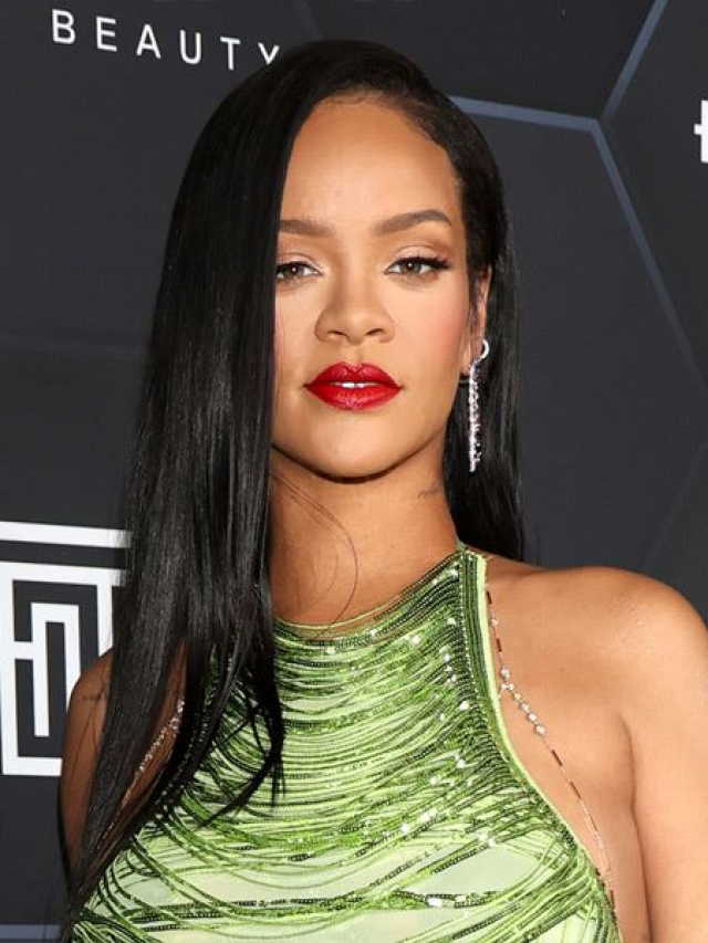 Best Rihanna Hairstyles, Haircuts and Colors with Details