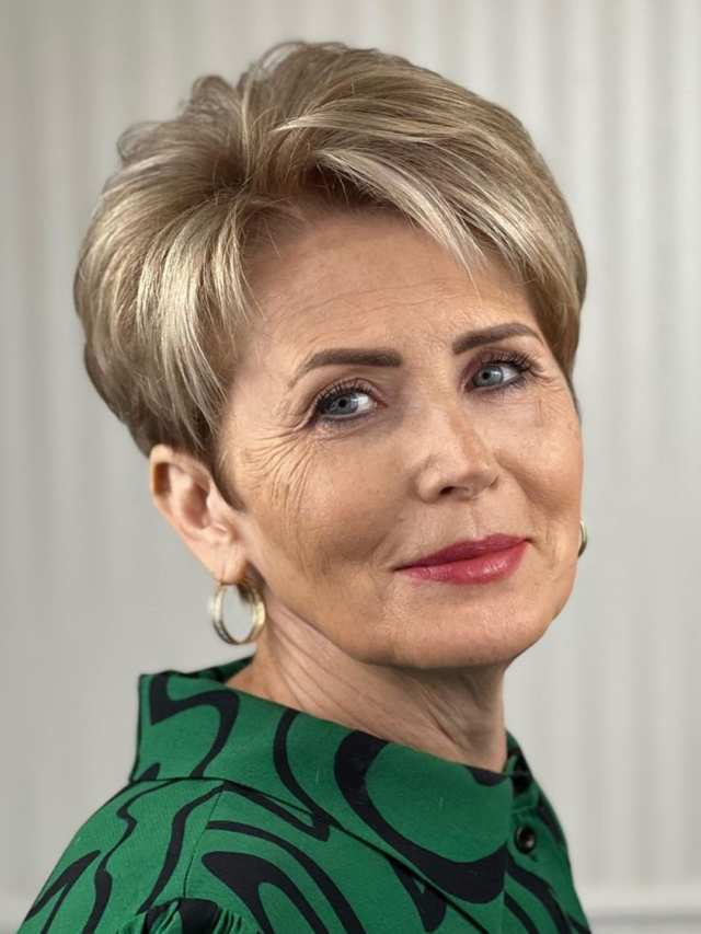 20 Life-Affirming Pixie Haircuts for Older Women Over 50 and 60